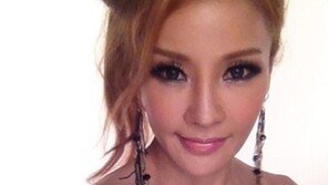 미나, 믿기지 않는 볼륨몸매 ‘40대 맞나?’