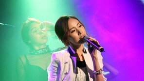 [포토] 간미연, 몽환적 분위기 ‘섹시 웨이브’