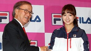 [SD포토] 손연재, ‘의류, 용품 후원 받아요~’