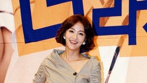 [포토] ‘러블리걸’ 윤해영, 사랑스러운 ‘꽃미소 발사!’