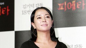 [포토] 조민수, 블랙 시크룩…고혹미 물씬