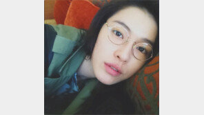 가희 민낯 공개…결점하나 없는 우윳빛 광채피부 깜짝