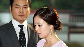 [SD포토] ‘서울드라마어워즈’ 문채원, 경호원도 ‘시선고정’