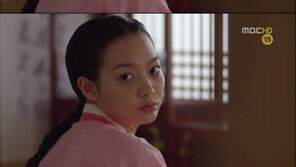 신민아 ‘팬더아랑’ 변신에 폭소… “웃음 참느라 혼났네!”