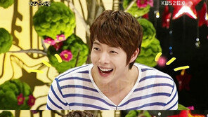 강동호 태평양 어깨… 女心 ‘안겨보고 싶어 미칠 지경’