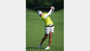 [콤팩트뉴스] 박주영 김지현 곽보미 윤슬아 LIG클래식 1R 공동 선두 外