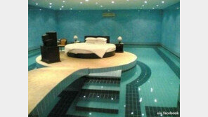 수영장 한가운데 침실,휴가 안 가도 되겠네 ‘초럭셔리’