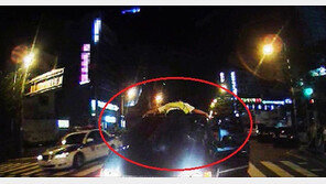 [영상] 다이하드 경찰관 1계급 특진 “경찰관들의 사기를 높였다”