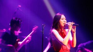 이소은, 가수와 변호사 병행…책까지 내 ‘원조 엄친딸’ 