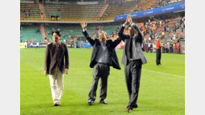 무관의 황선홍, 드디어 칼 뽑았다…왜?