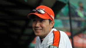 웨이트 훈련장서 쫓겨난 한용덕 감독대행