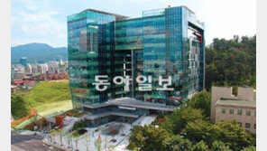 구석구석 예술작품… 법원이 미술관 같네