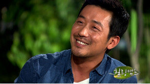 하정우 “여배우들에게 노예처럼 행동하는 이유”