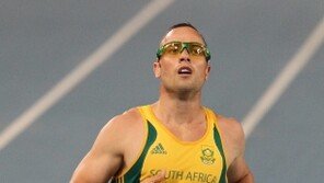 4관왕 노리던 피스토리우스, 첫 종목에서 은메달 ‘이변’