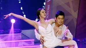 [포토] 최여진-박지우, 농익은 룸바 커플의 격정 댄스