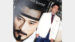 [SD포토] ‘명품배우’ 류승룡, 꽃중년의 품격