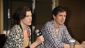 ‘레지던트 이블5’ 밀라 요보비치 “한국 걸그룹 사랑스럽다”