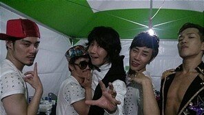 김장훈, “임윤택 구급차에 실려 웃지도 못해”