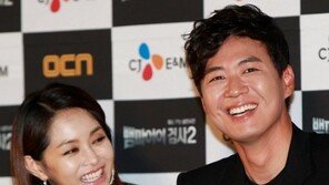 [포토] 이영아-연정훈, 검사 커플 ‘마성의 미소’