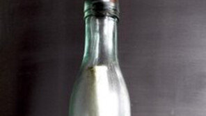 100년 된 병편지 발견, 편지의 내용이 아쉬워! “어떻길래?”