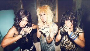 UV, ‘그 여자랑 살래요’ 공개…윤도현 피처링 ‘대박 예감’