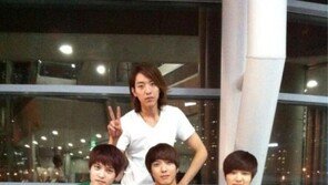 씨엔블루 이정신, ‘내 딸 서영이’ 첫 촬영…멤버들 총출동 ‘훈훈해’