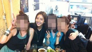 손담비 동창회 사진, 빛나는 ‘민낯’… 숨길 수 없는 연예인 포스!