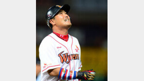 [콤팩트뉴스] 2012 프로야구 R&B 8월 MVP에 SK 이호준 선정 外