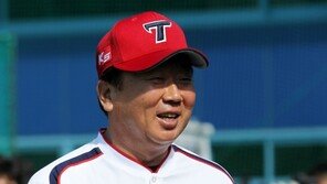 윤석민 붙잡았던 선동열 감독 “한화 새 감독도 류현진 못보내”