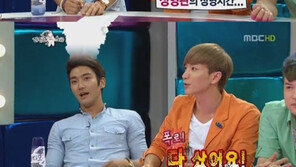 ‘라스’ 이특 “최시원父, 최시원 출연 영화 티켓 전좌석 구매” 깜짝!