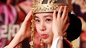 [포토] ‘대왕의 꿈’ 박주미, ‘왕관이 너무 무거워요~’