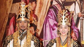 [SD포토] ‘선남선녀’ 최수종-박주미, ‘고귀한 기품을 뽐내며…’