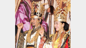 [SD포토] 최수종-박주미, 마음 통한 김춘추-선덕여왕