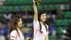 [포토] 치어리더, 감춰진 꿀벅지 자태 맘껏 드러내