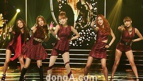 [SD포토] 투엑스, 섹시 미녀들의 와인빛 유혹