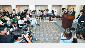 [안철수측 ‘새누리 협박’ 주장 파문]금 “7분 통화 내내 安출마땐 조사내용 폭로, 죽이겠다고 해”