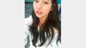 수지 청순 셀카, “이 정도는 돼야~ 국민 첫사랑이지!”