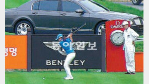 아마추어가 홀인원… 3억짜리 名車 상품 날아갔다
