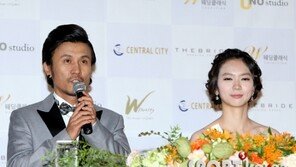 [포토] 이주노-박미리 결혼식, ‘신부에게 미안한 마음…’