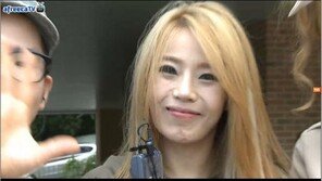 렉시 음악중심 대신 t24 택해, “네티즌들의 아이돌 될 기세”