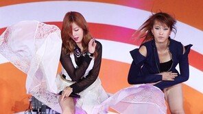 [SD포토] 포미닛 현아, 날리는 의상에 섹시미 UP