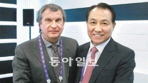 강덕수 STX회장, APEC서 광폭행보