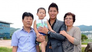 아들아, 4년 후에도 금메달 들고 오너라