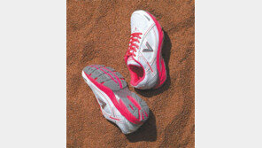 [Love&Gift]꼭 맞는 선물, ‘맞춤형 워킹화’로