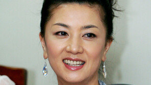 ‘피소’ 김혜선 “전 남편 빚 떠안아… 합의점 찾겠다” 공식입장