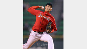 [데일리포커스] 140km 포크볼+95km 커브…윤희상 ‘강약 프로젝트’ V8