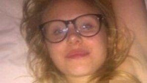 알리슨 필, 가슴노출 사진에 남친 반응 “웃기는 바보”