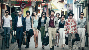 “추석 반납…흥행톱 ‘괴물’ 넘는다”…‘도둑들’ 1302만 향한 무리한 도전