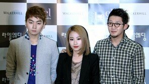 [포토] ‘크리스탈 결혼식’ 어반자카파, 폭풍 카리스마