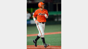 2000안타 미룬 장성호 “목표는 양준혁 선배”